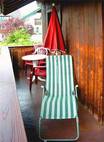 Freiluftmöbel auf dem Balkon